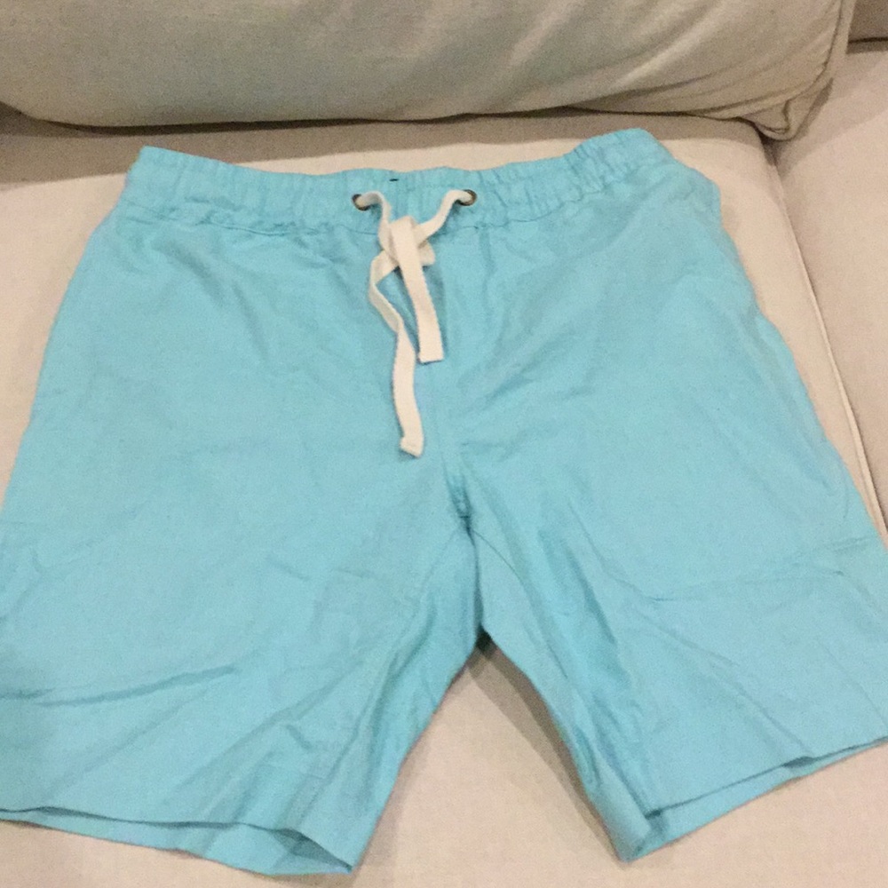 J Crew Young Men’s shorts NWOT Small
